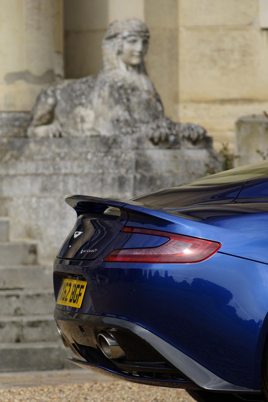 Детали экстерьера Aston Martin Vanquish 2012 года  (UK) (фото 28 из 170)